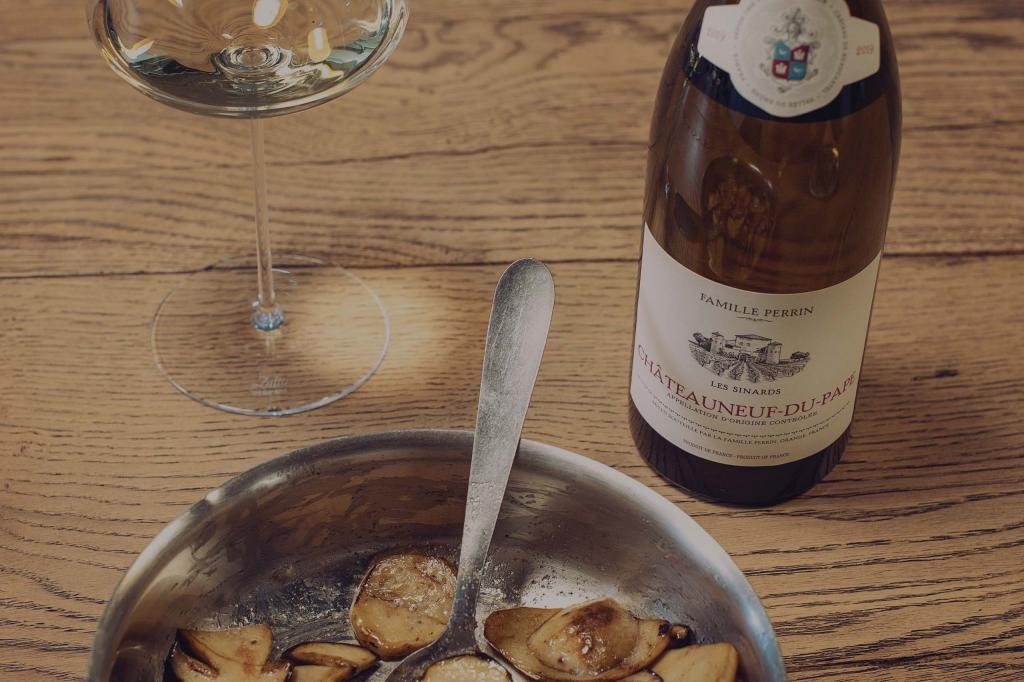 Famille Perrin Les Sinards Châteauneuf du Pape Blanc - 2023